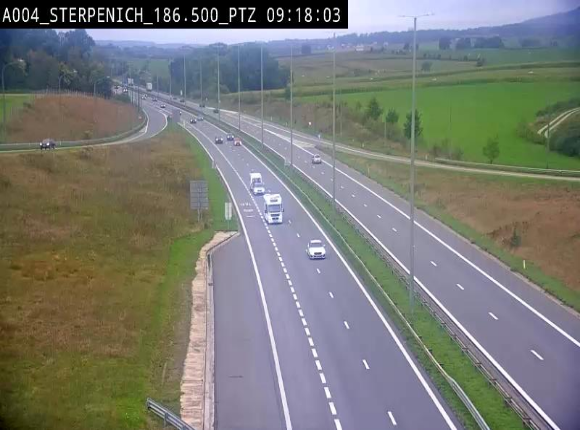 Webcam E411 à Sterpenich en Belgique près de la frontière du Luxembourg. Vue orientée vers Bruxelles