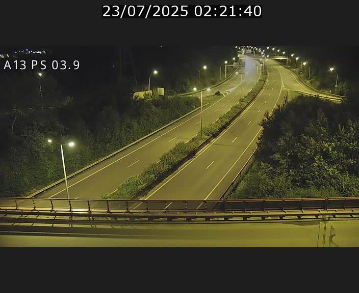 Traffic live webcam Luxembourg Differdange - A13 direction Esch-sur-Alzette - BK 3.9