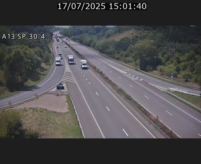 Traffic live webcam Luxembourg Altwies - A13 direction Luxembourg-ville - BK 30.4