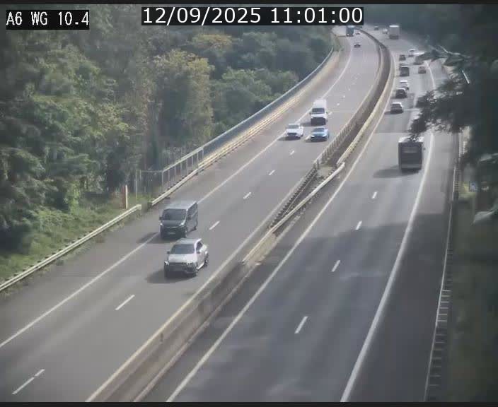 Traffic live webcam Luxembourg Mamer - A6 - BK 10.4 - direction Luxembourg/France/Allemagne