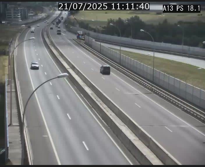 Traffic live webcam Luxembourg Dudelange - A13 direction Croix de Bettembourg - BK 18.1
