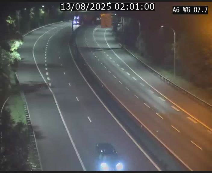 Traffic live webcam Luxembourg - Bridel - A6 - BK 7.7 - direction Belgique