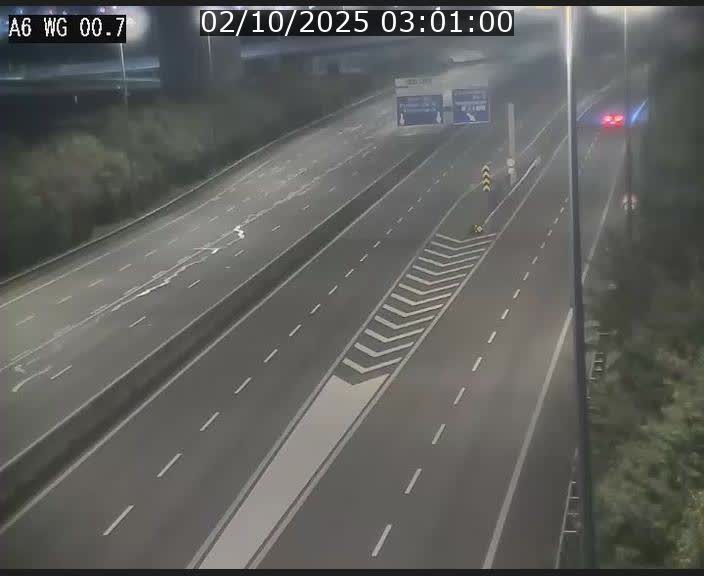 Traffic live webcam Luxembourg Croix de Cessange - A6 - BK 0.7 - direction A3 France