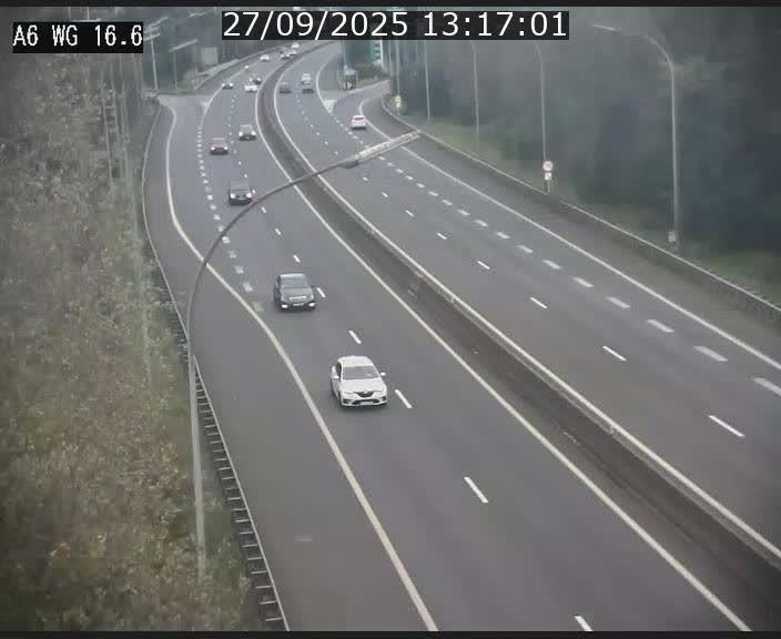 Traffic live webcam Luxembourg Aire de Capellen - A6 - BK 16.6 - direction Luxembourg/France/Allemagne