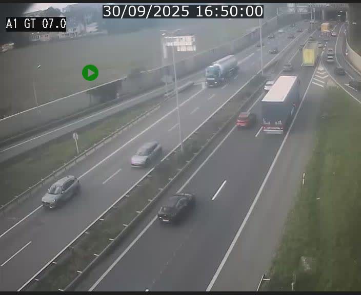 Traffic live webcam Luxembourg Cents - A1 direction Kirchberg - BK 7
