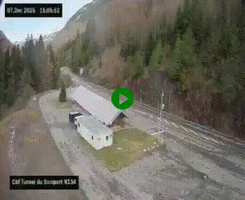 Webcam à l'entrée du tunnel du Somport, côté français, sur la N134, dans les Pyrénées, en direction de l'Espagne, à 1116 mètres d'altitude