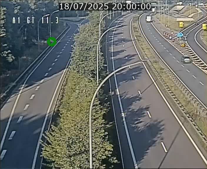 Traffic live webcam Luxembourg Senningerberg - A1 direction Allemagne - BK 11.3