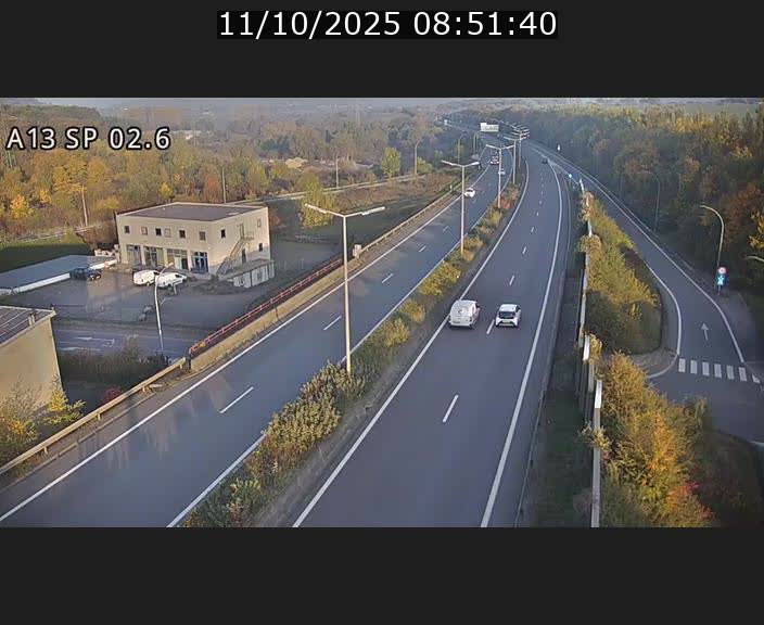 Traffic live webcam Luxembourg Sanem - A13 direction Pétange - BK 2.6