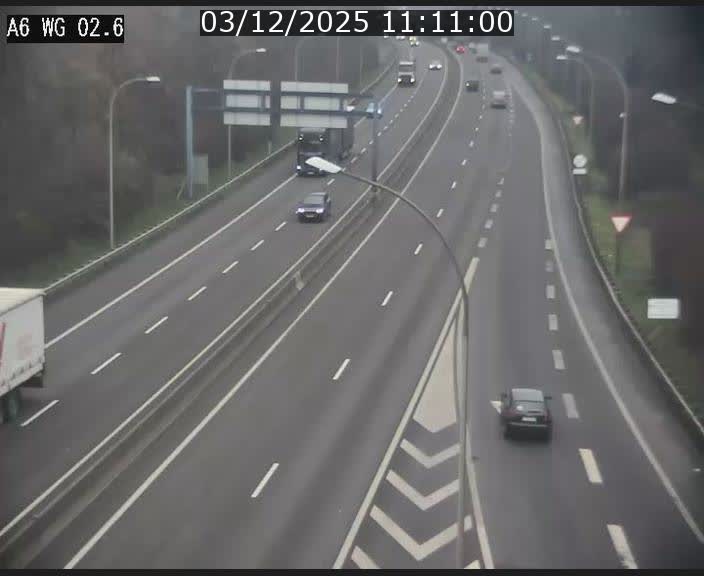 Traffic live webcam Luxembourg Croix de Cessange - A6 - BK 2.6 - direction France/Allemagne