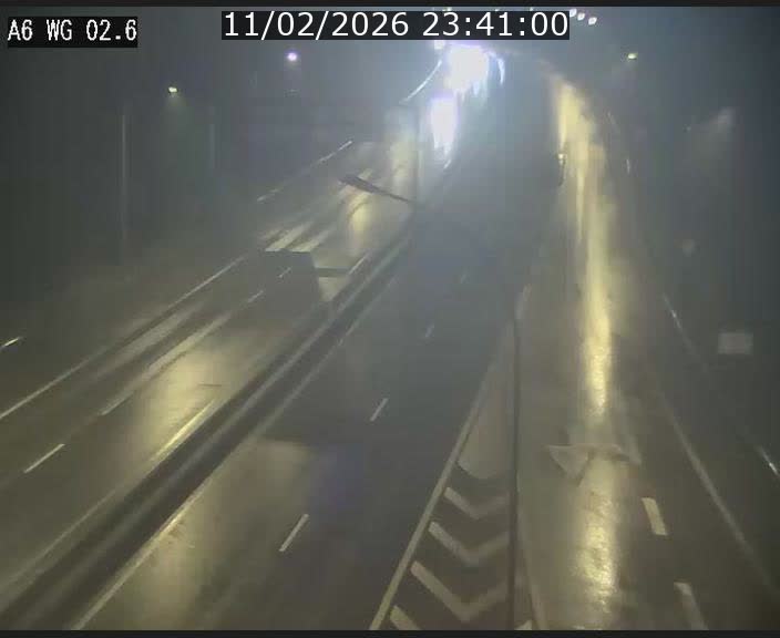 Traffic live webcam Luxembourg Croix de Cessange - A6 - BK 2.6 - direction France/Allemagne