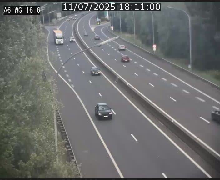 Traffic live webcam Luxembourg Aire de Capellen - A6 - BK 16.6 - direction Luxembourg/France/Allemagne