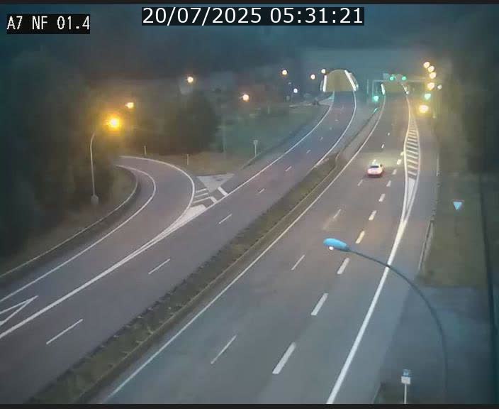 Caméra autoroute Luxembourg A7 - Echangeur Waldhaff - direction Tunnel Stafelter