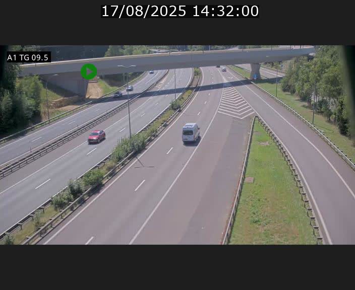Traffic live webcam Luxembourg Jonction Grünewald - A1 direction Luxembourg-ville - BK 9.5