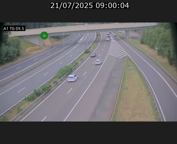 Traffic live webcam Luxembourg Jonction Grünewald - A1 direction Luxembourg-ville - BK 9.5