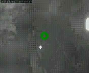 Caméra routière France - N102, au niveau du col de Montmirat à Saint-Etienne-du-Valdonnez à 1039 mètres d'altitude