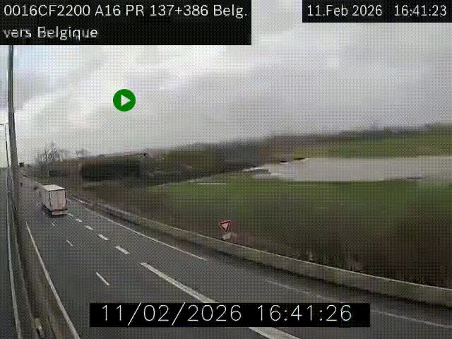 Webcam à la frontière franco-belge au niveau de Bray-Dunes/De-Panne sur l'autoroute A16. Vue orientée vers la Belgique
