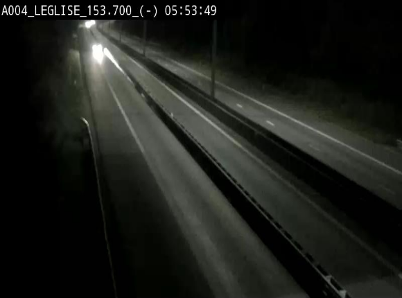 Webcam autoroute A4 (E411-E25) à Léglise, avant la jonction avec la N40. Vue orientée vers Bruxelles