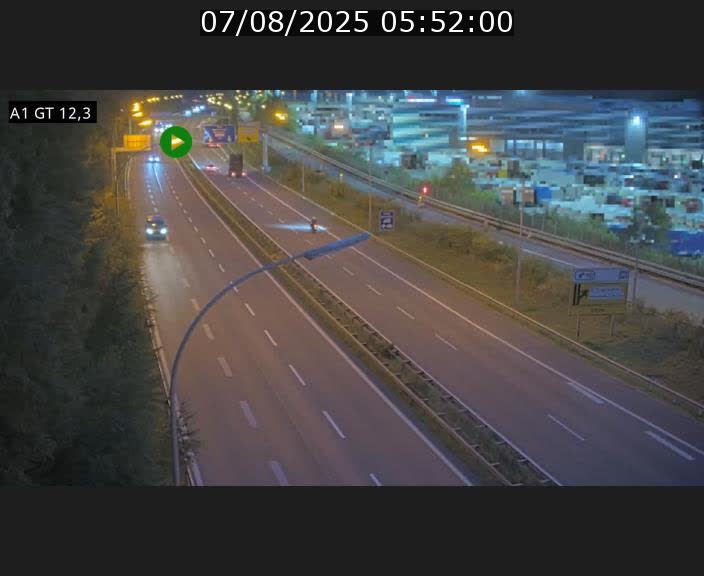 Traffic live webcam Luxembourg Senningerberg - A1 direction Allemagne - BK 12.3