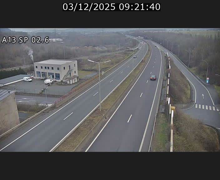 Traffic live webcam Luxembourg Sanem - A13 direction Pétange - BK 2.6