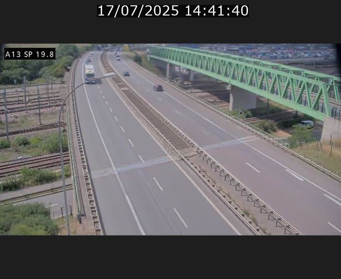 Traffic live webcam Luxembourg Croix de Bettembourg - A13 direction Esch-sur-Alzette - BK 19.8