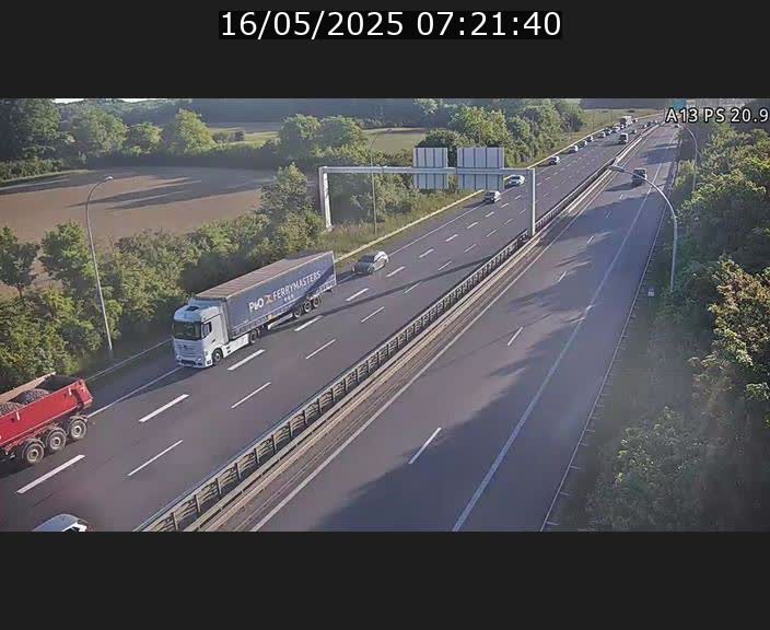 Traffic live webcam Luxembourg Croix de Bettembourg, rond-point d'Hellange - A13 direction Allemagne - BK 20.9