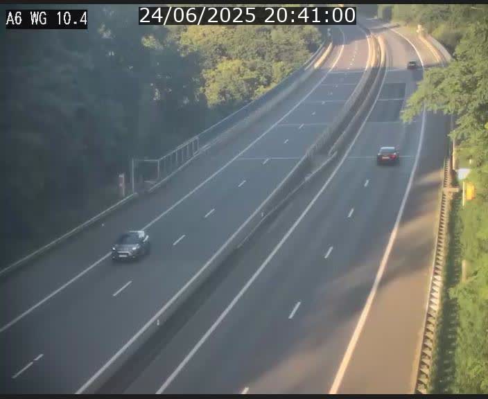 Traffic live webcam Luxembourg Mamer - A6 - BK 10.4 - direction Luxembourg/France/Allemagne