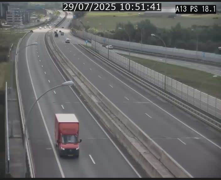 Traffic live webcam Luxembourg Dudelange - A13 direction Croix de Bettembourg - BK 18.1