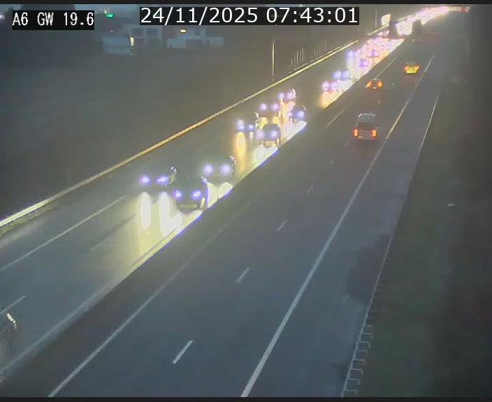 Traffic live webcam Luxembourg - Steinfort - A6 - BK 19.6 - direction Belgique