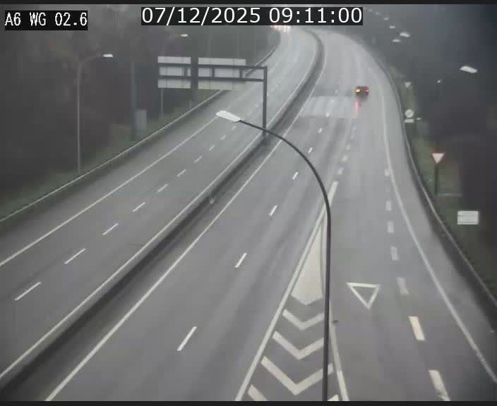 Traffic live webcam Luxembourg Croix de Cessange - A6 - BK 2.6 - direction France/Allemagne