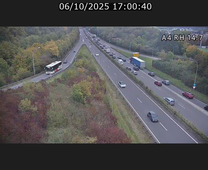 Traffic live webcam Luxembourg Jonction Lankelz - A4 - BK 14.7 - direction Luxembourg