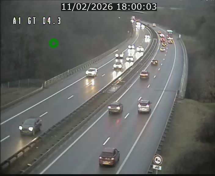 Traffic live webcam Luxembourg Itzig - A1 direction Sandweiler - BK 4.3