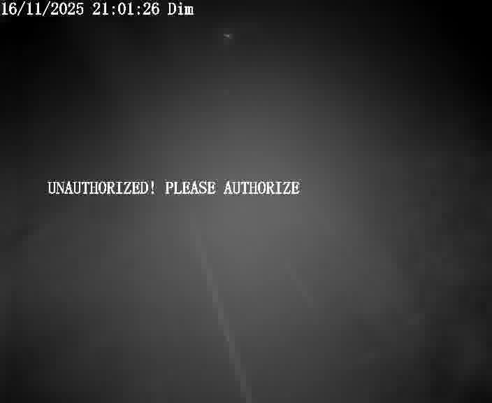 Webcam sur la D910 située dans la Côte des 4 vents. Vue orientée vers le bas, vers Saint-Avold.