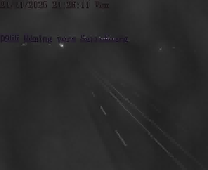 Caméra routière située sur D955 (France) à Heming, orientée vers Sarrebourg, surveillant en continu la circulation locale et régionale.