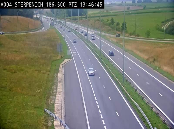 Webcam E411 à Sterpenich en Belgique près de la frontière du Luxembourg. Vue orientée vers Bruxelles