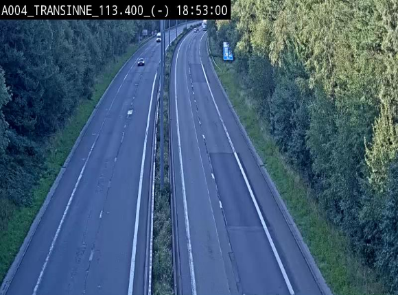 Caméra trafic E411 (A4) - Transinne direction Namur - BK 113.425