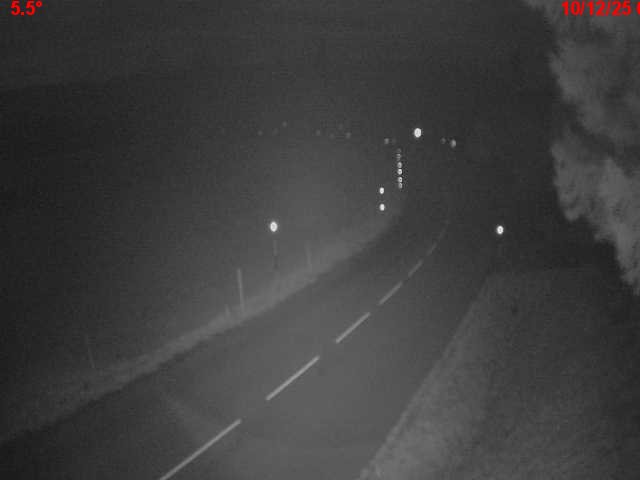 Webcam en haut du col du Ballon d'Alsace sur la D465 à 1075 mètres d'altitude dans les Vosges