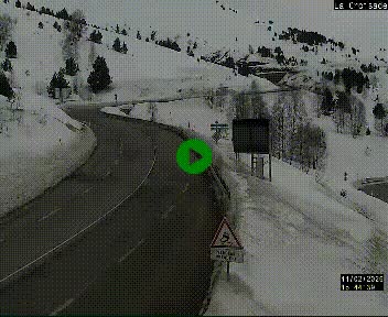 Webcam au carrefour de la croisade, à la jonction entre la N22 et la N320, avant le poste de douane franco-andorrane. Webcam à 1790 mètres d'altitude