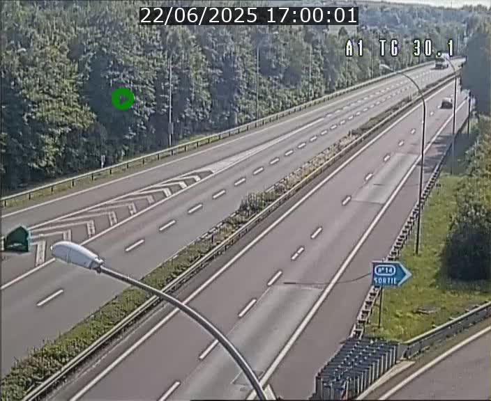 Traffic live webcam Luxembourg Grevenmacher - A1 direction Luxembourg - BK 30.1
