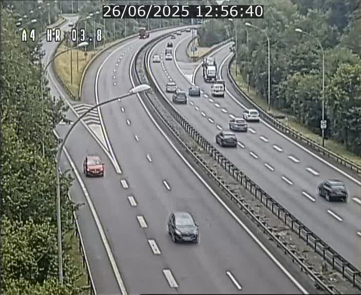 Webcam traffic A4 Luxembourg - BK 3.8 - Leudelange (direction Esch sur Alzette)