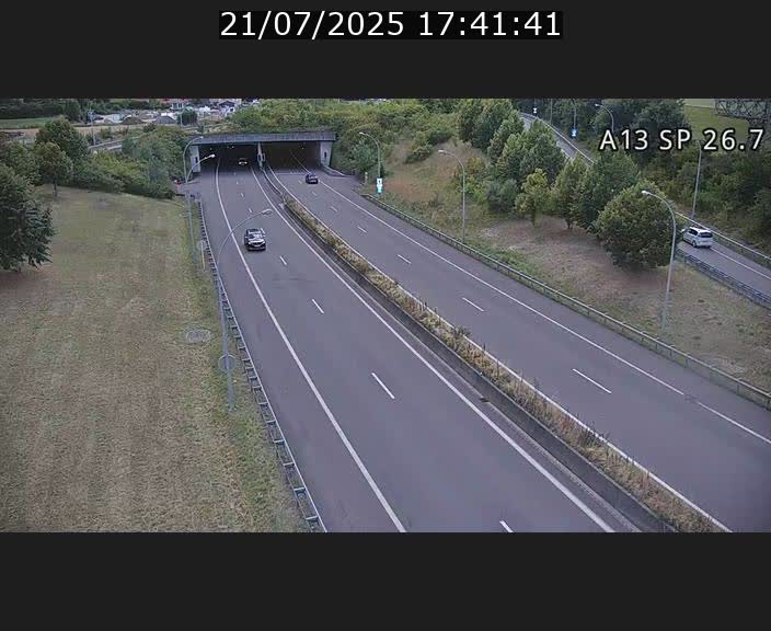 Traffic live webcam Luxembourg Frisange - A13 direction Luxembourg-ville - BK 26.7
