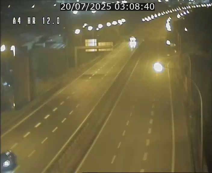 Traffic live webcam Luxembourg Jonction Foetz - A4 - BK 12.0 - direction Esch sur Alzette