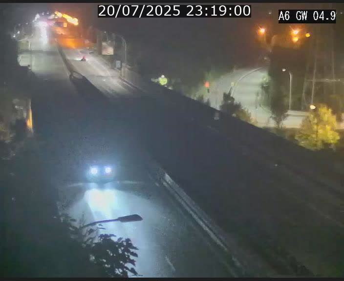 Traffic live webcam Luxembourg Croix de Cessange - A6 - BK 4.9 - direction Belgique
