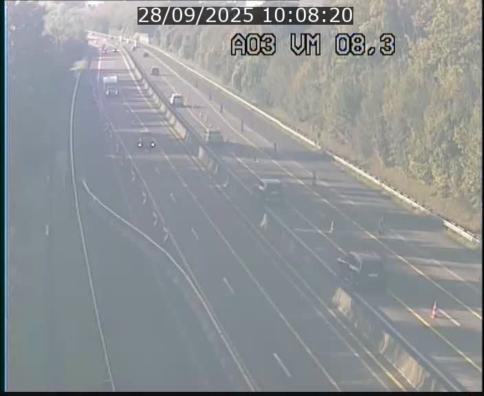 Traffic live webcam Luxembourg Bettembourg - A3 - BK 8.3 - direction France