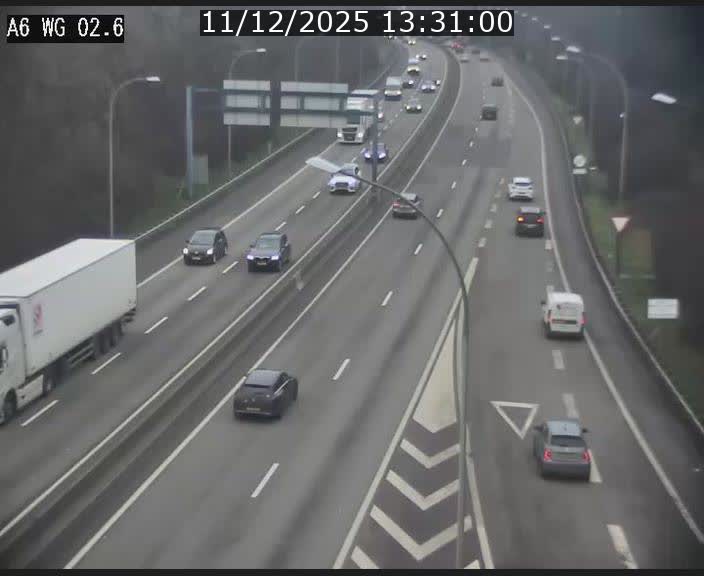 Traffic live webcam Luxembourg Croix de Cessange - A6 - BK 2.6 - direction France/Allemagne