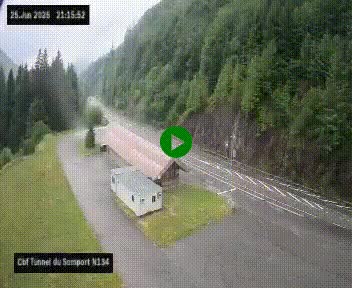 Webcam à l'entrée du tunnel du Somport, côté français, sur la N134, dans les Pyrénées, en direction de l'Espagne, à 1116 mètres d'altitude