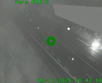 Caméra routière sur l'autoroute A20 à Saint-Pardoux-l'Ortigier, à la jonction avec l'A89. Vue orientée vers Paris