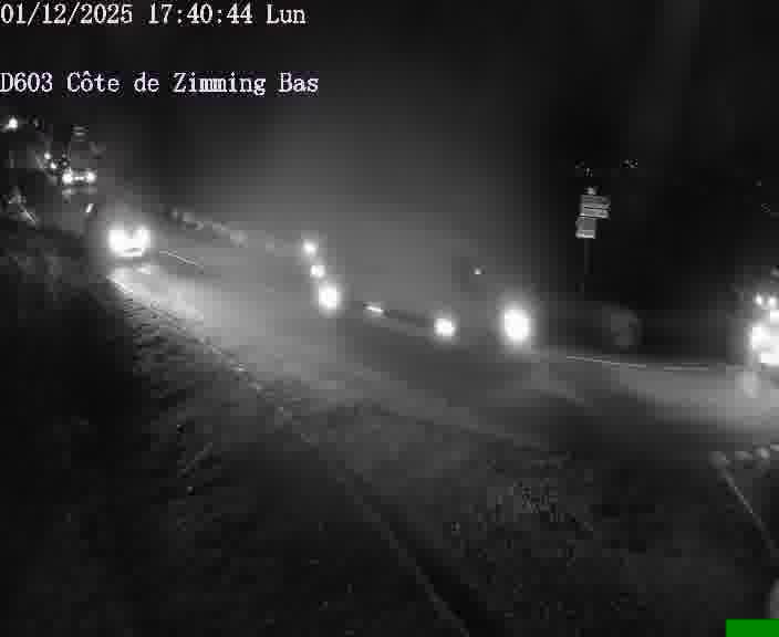 Webcam sur la D603 située dans la Côté de Zimming-bas, dans le virage en demi-tour, à la jonction avec la D74