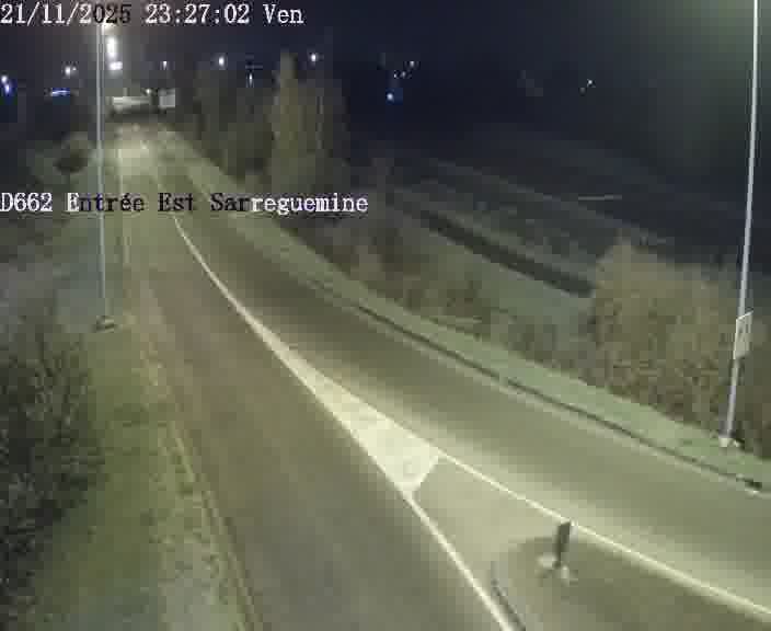 Point de vue trafic déployé sur D662 (France) à Sarreguemines, regardant vers Sarreguemines, aidant conducteurs et services à anticiper les flux.