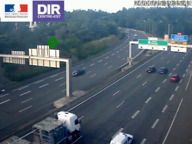 Caméra de circulation routière sur le boulevard périphérique Laurent Bonnevay de Lyon (D383) à hauteur de Bron, avant la jonction avec l'A43. Vue orientée vers l'échangeur