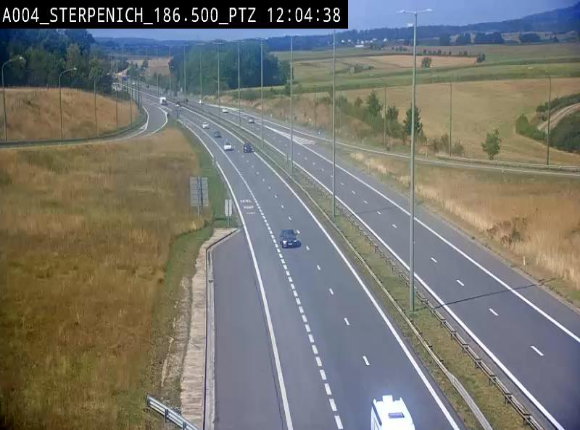Webcam E411 à Sterpenich en Belgique près de la frontière du Luxembourg. Vue orientée vers Bruxelles